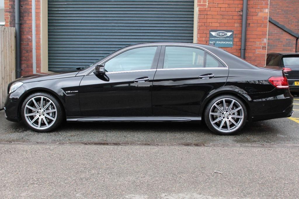 MERCEDES-BENZ E CLASS