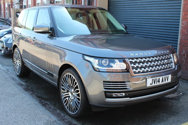 LAND ROVER RANGE ROVER SDV8 Auto  AdBlue 18L Autobiography