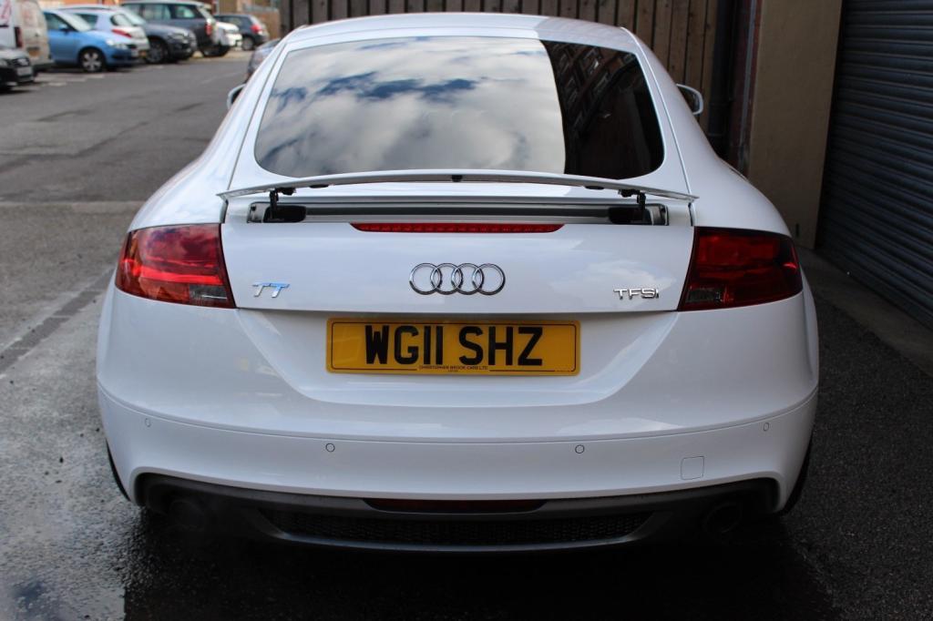 AUDI TT