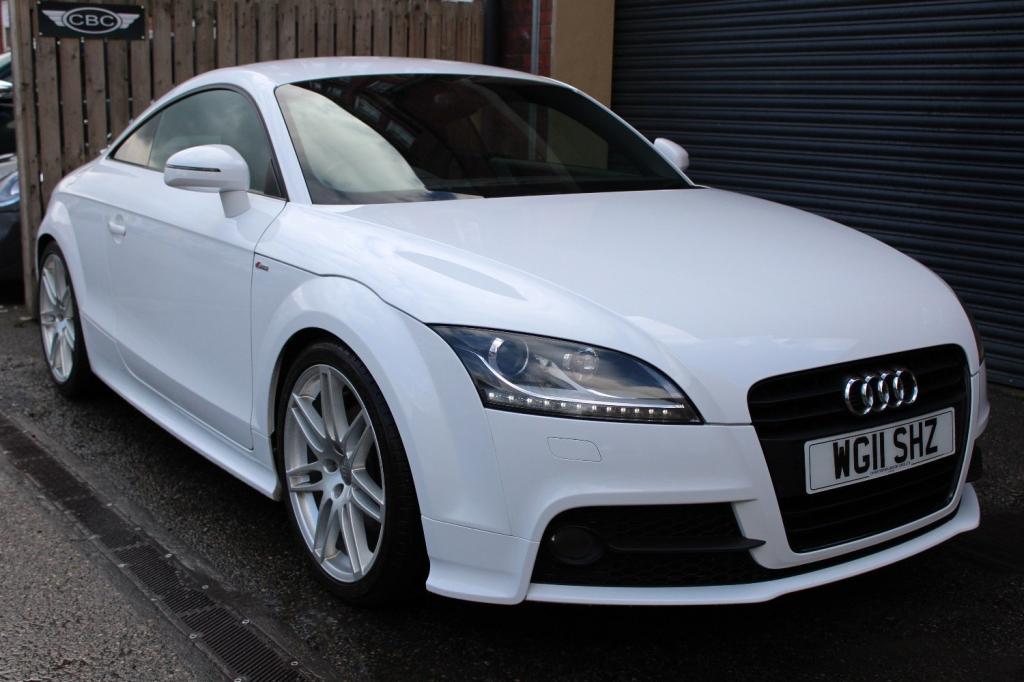 AUDI TT