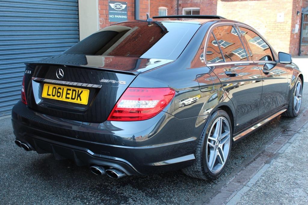 MERCEDES-BENZ C CLASS