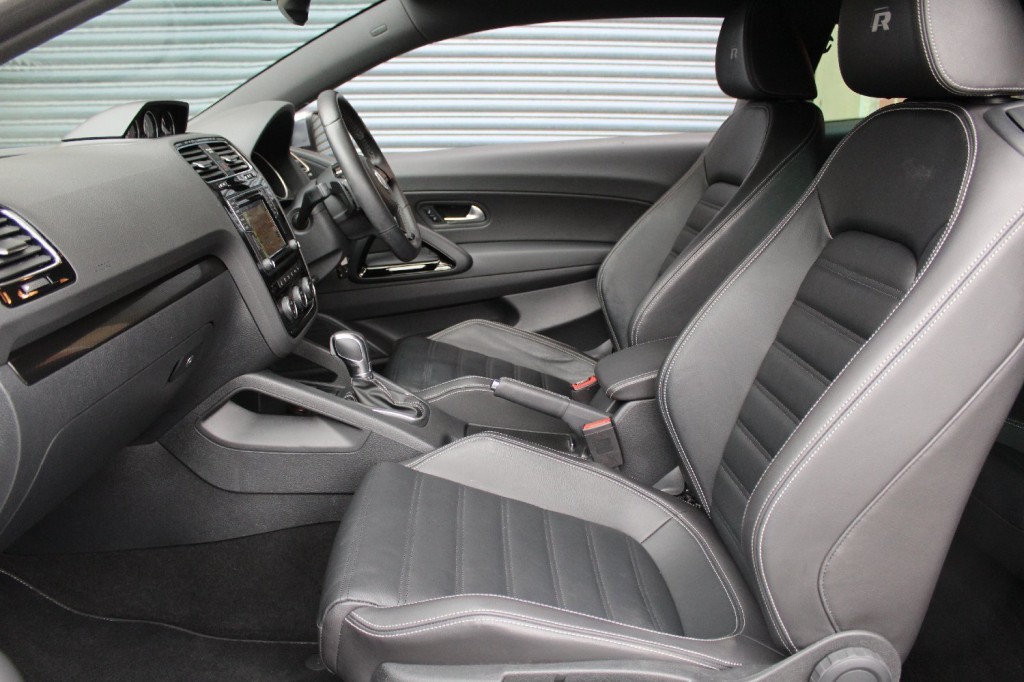 VOLKSWAGEN SCIROCCO