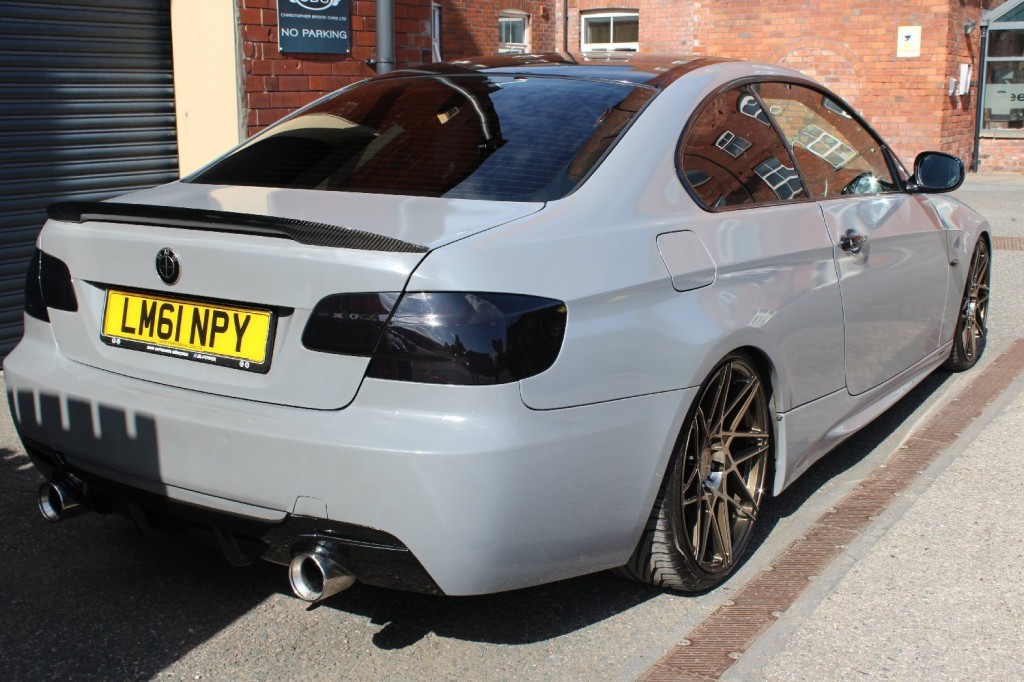 BMW 3 SERIES