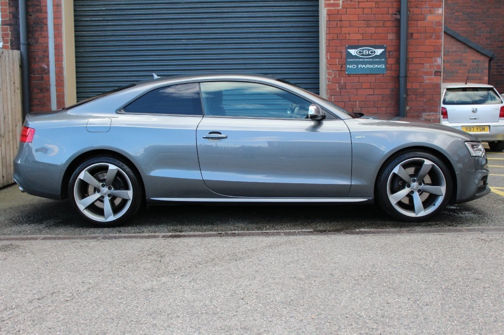 AUDI S5