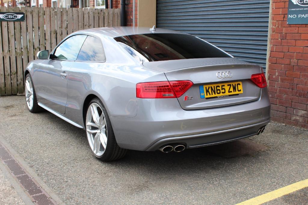 AUDI S5