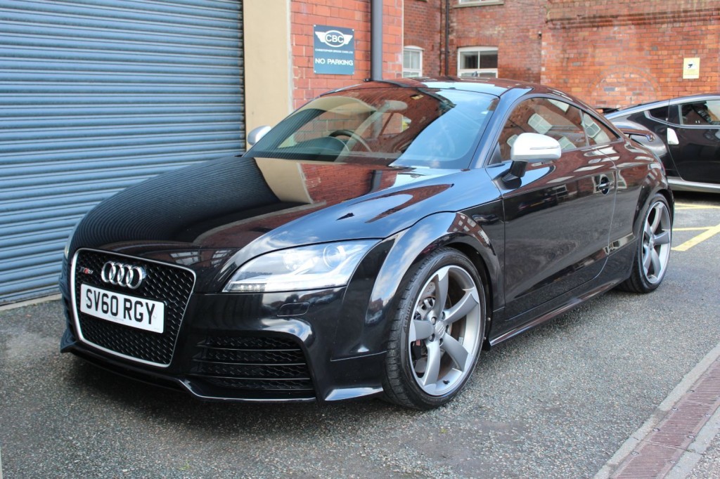 AUDI TT