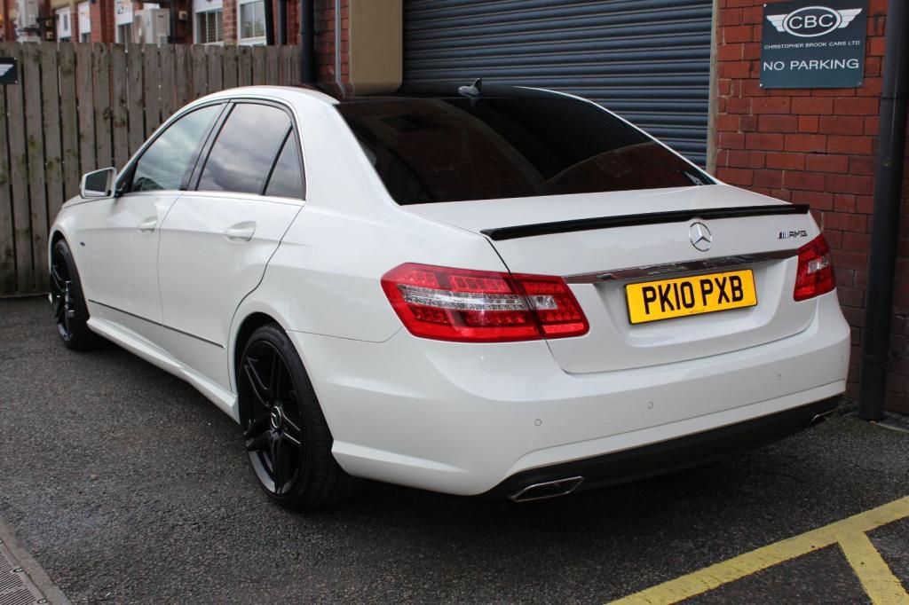 MERCEDES-BENZ E CLASS