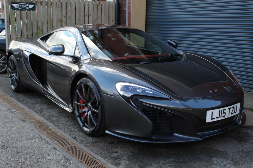 MCLAREN 650S