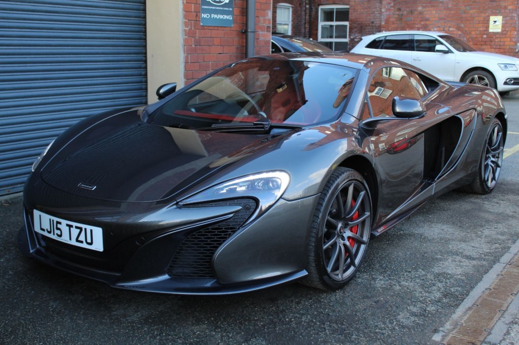 MCLAREN 650S