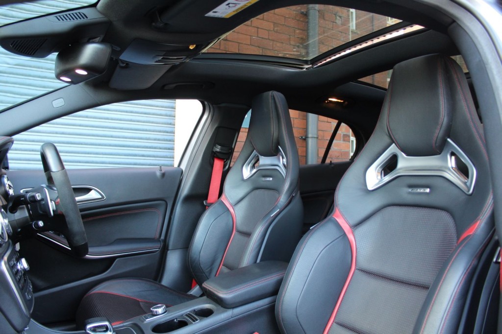 MERCEDES-BENZ GLA CLASS