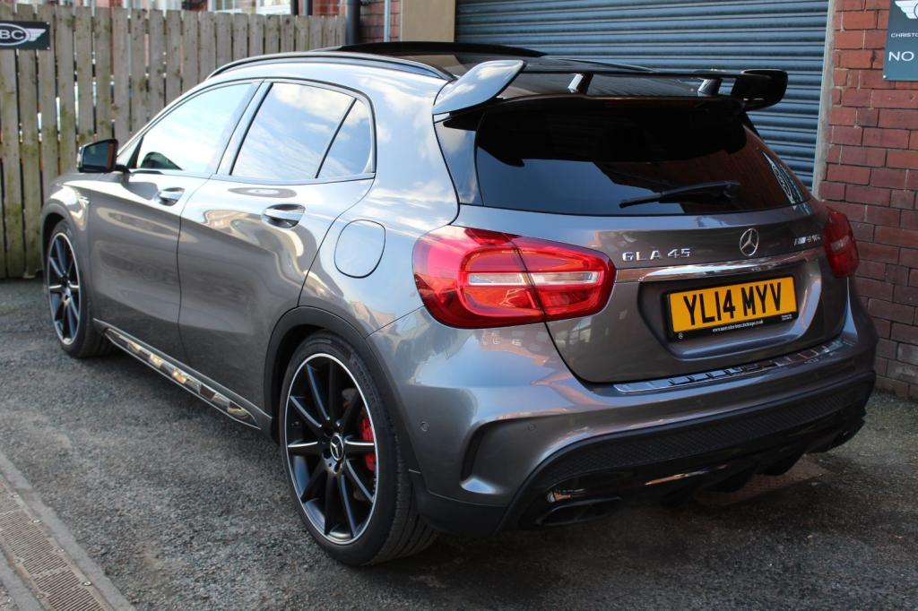 MERCEDES-BENZ GLA CLASS