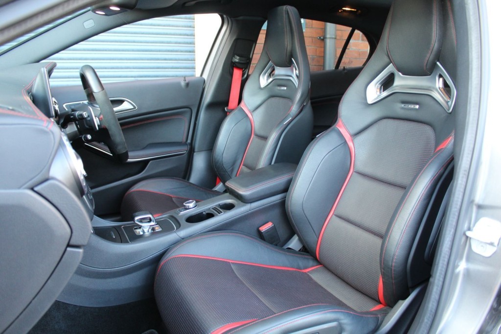 MERCEDES-BENZ GLA CLASS