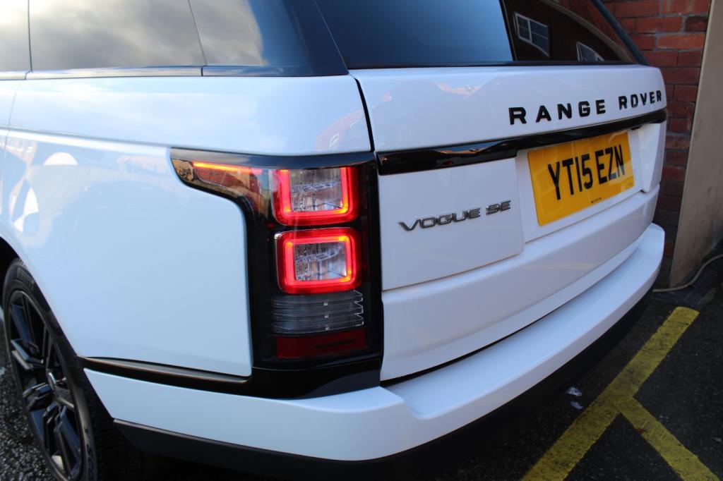 LAND ROVER RANGE ROVER