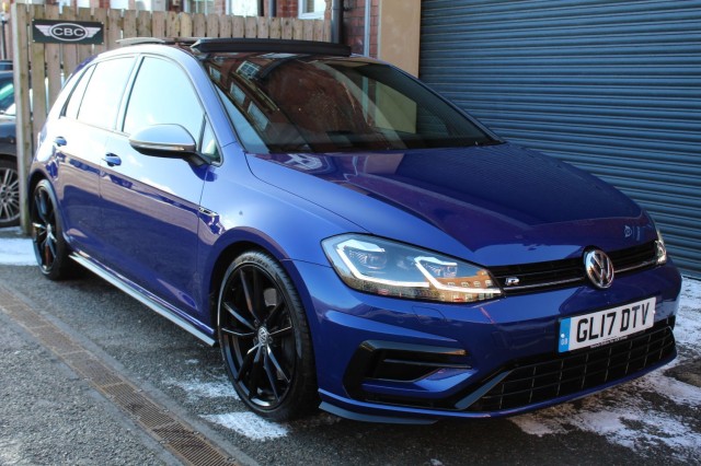 VOLKSWAGEN GOLF R TSI DSG
