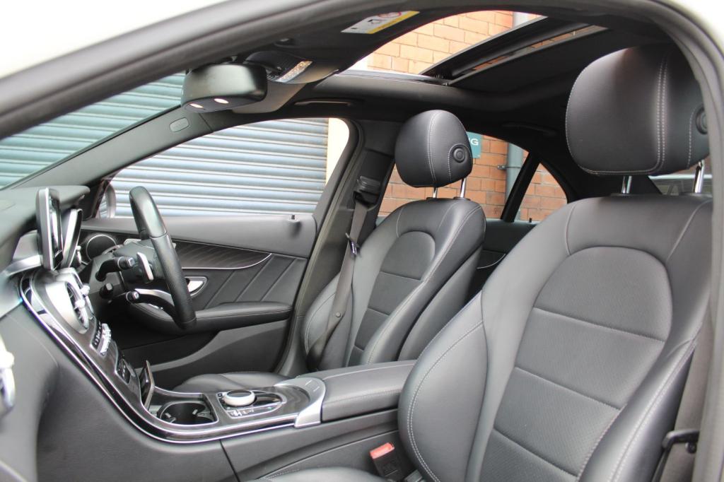 MERCEDES-BENZ C CLASS