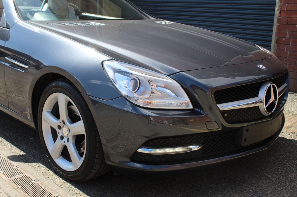 MERCEDES-BENZ SLK