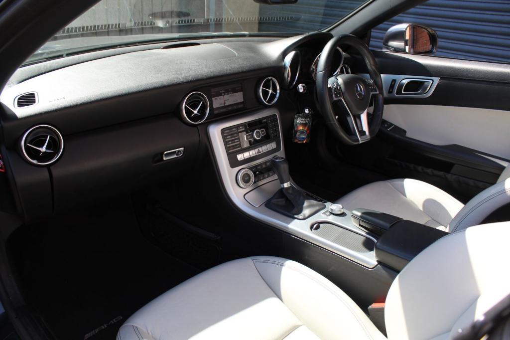 MERCEDES-BENZ SLK