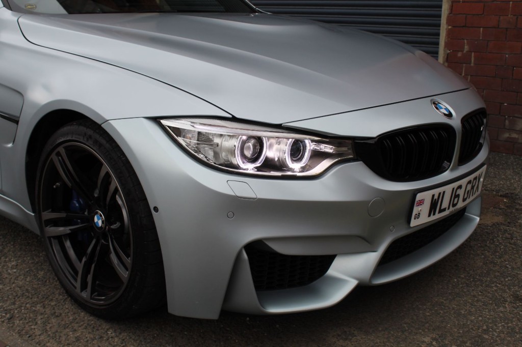 BMW 3 SERIES