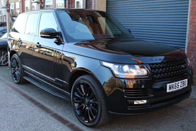LAND ROVER RANGE ROVER SDV8 AUTOBIOGRAPHY