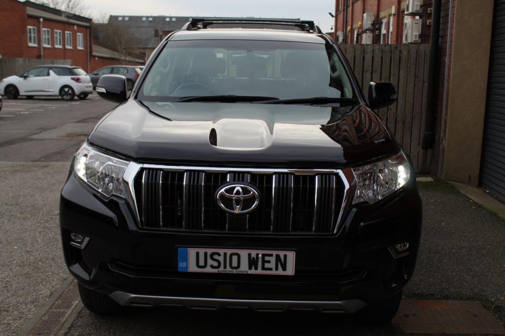 TOYOTA LAND CRUISER