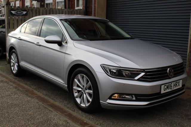 VOLKSWAGEN PASSAT SE BUSINESS TDI BLUEMOTION TECH DSG