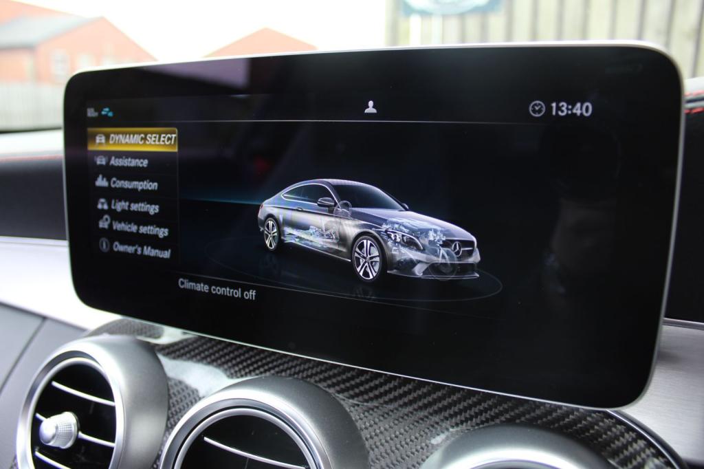 MERCEDES-BENZ C CLASS