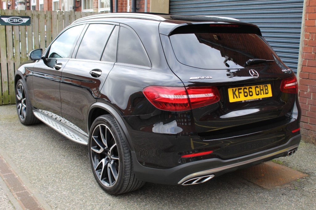 MERCEDES-BENZ GLC