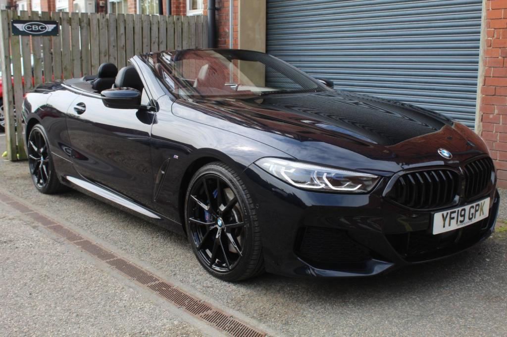 BMW 8 SERIES