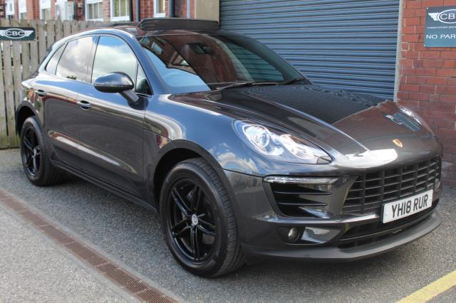 PORSCHE MACAN PDK