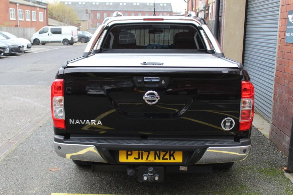 NISSAN NAVARA