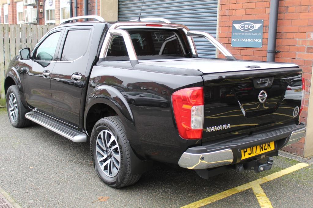 NISSAN NAVARA