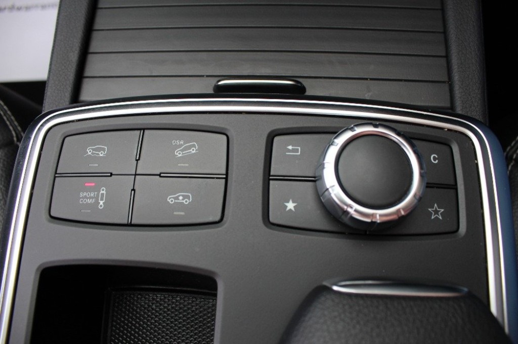 MERCEDES-BENZ M CLASS