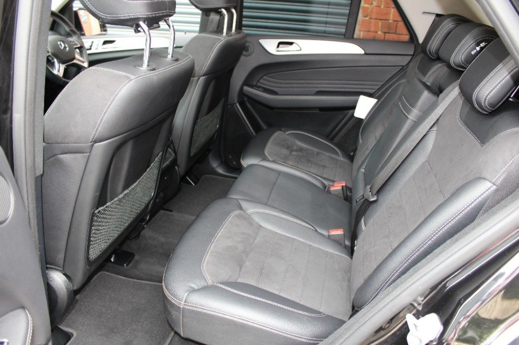 MERCEDES-BENZ M CLASS