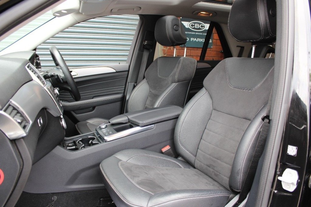 MERCEDES-BENZ M CLASS