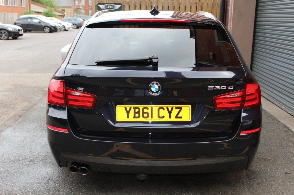 BMW 5 SERIES