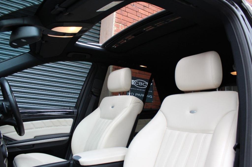 MERCEDES-BENZ M CLASS