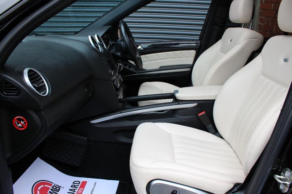 MERCEDES-BENZ M CLASS