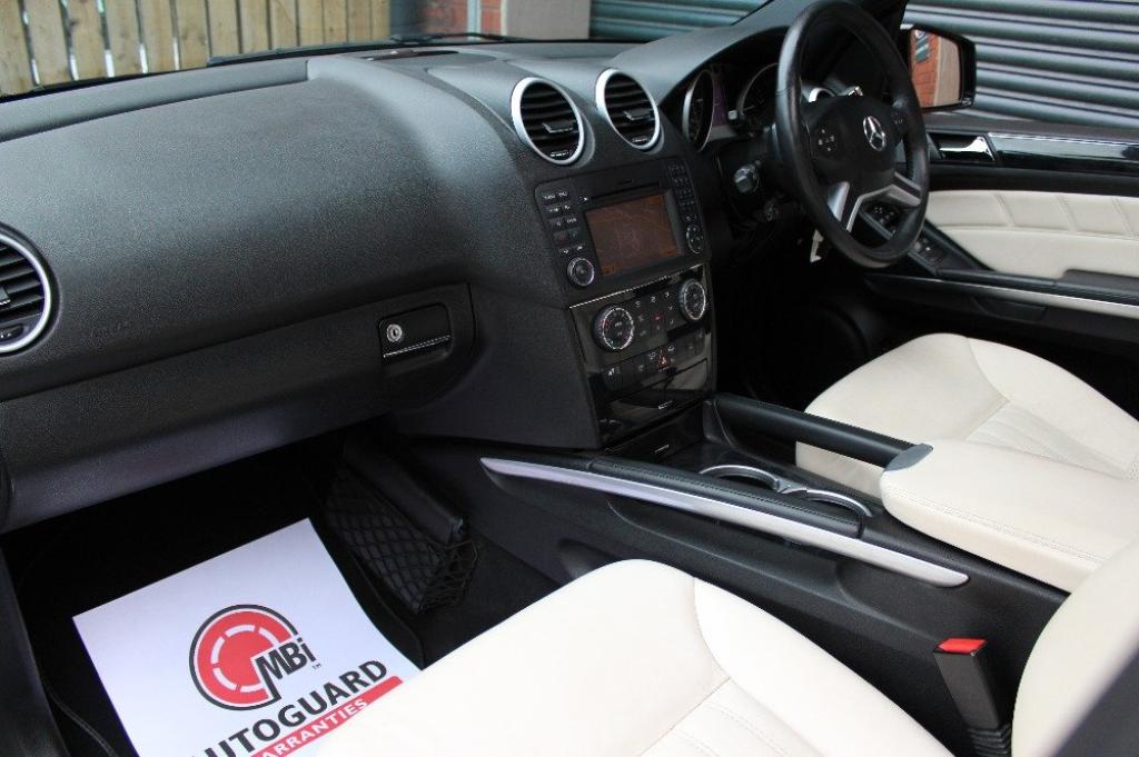 MERCEDES-BENZ M CLASS