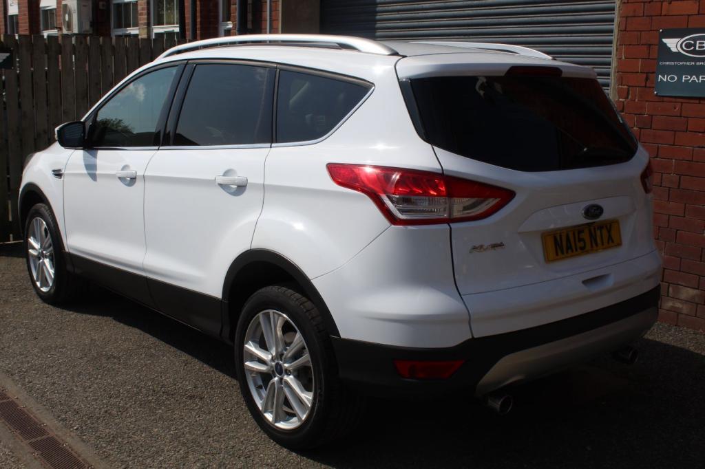 FORD KUGA