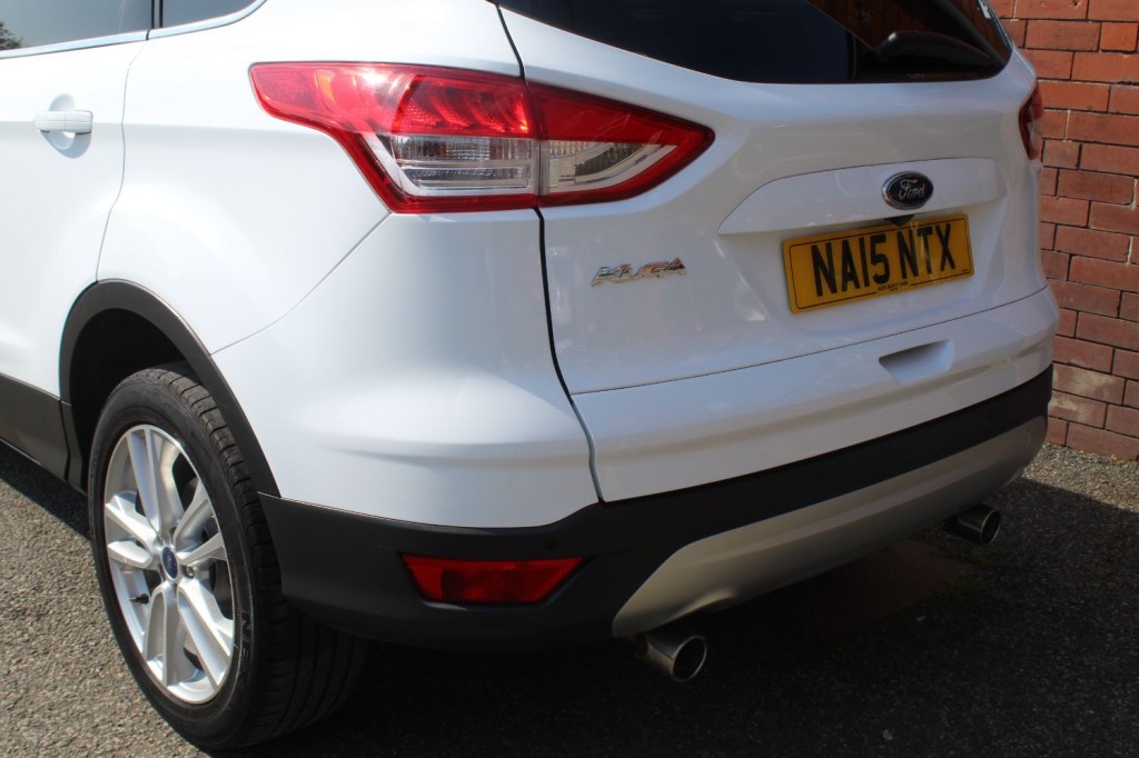 FORD KUGA