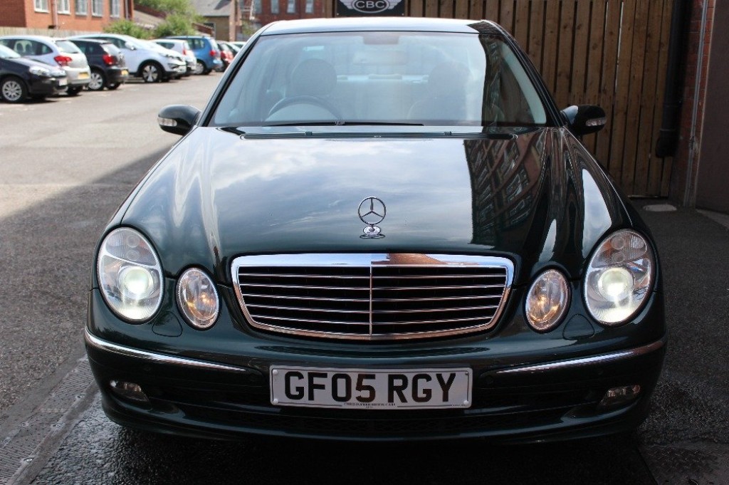 MERCEDES-BENZ E CLASS