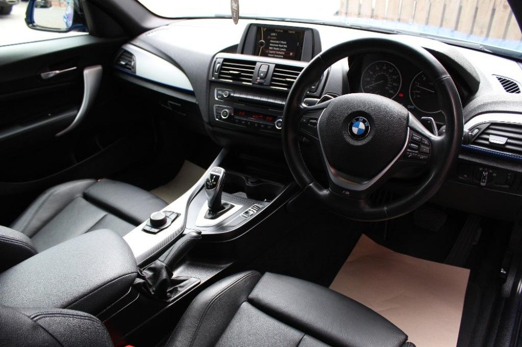 BMW 1 SERIES