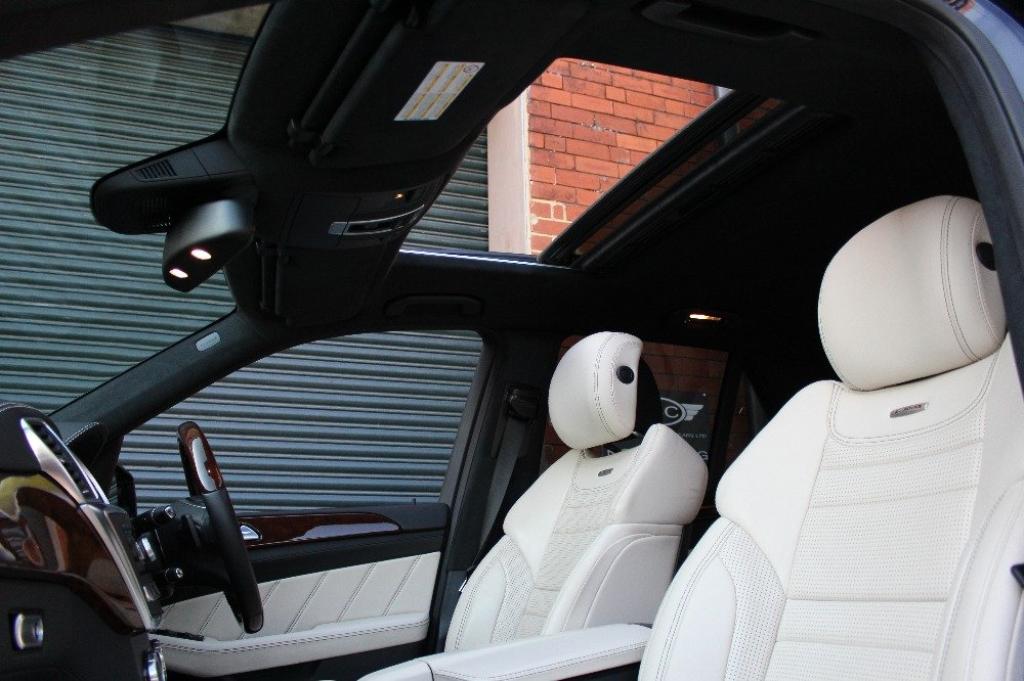 MERCEDES-BENZ M CLASS