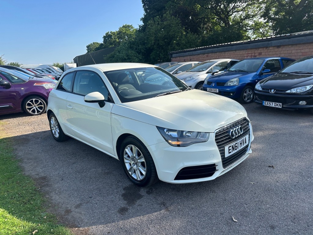 AUDI A1 1.6 TDI SE 2012