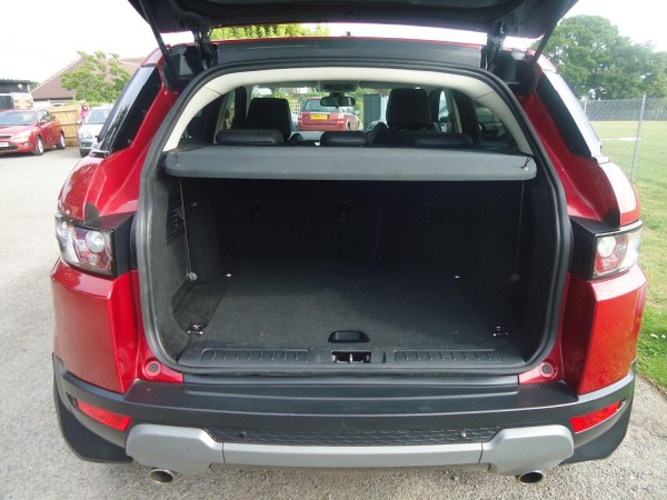 View LAND ROVER RANGE ROVER EVOQUE 2.2 SD4 Pure