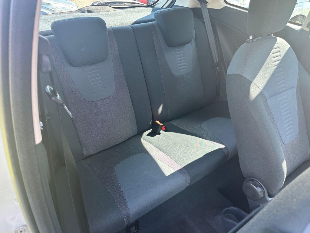 FORD KA 1.2 Titanium 2012