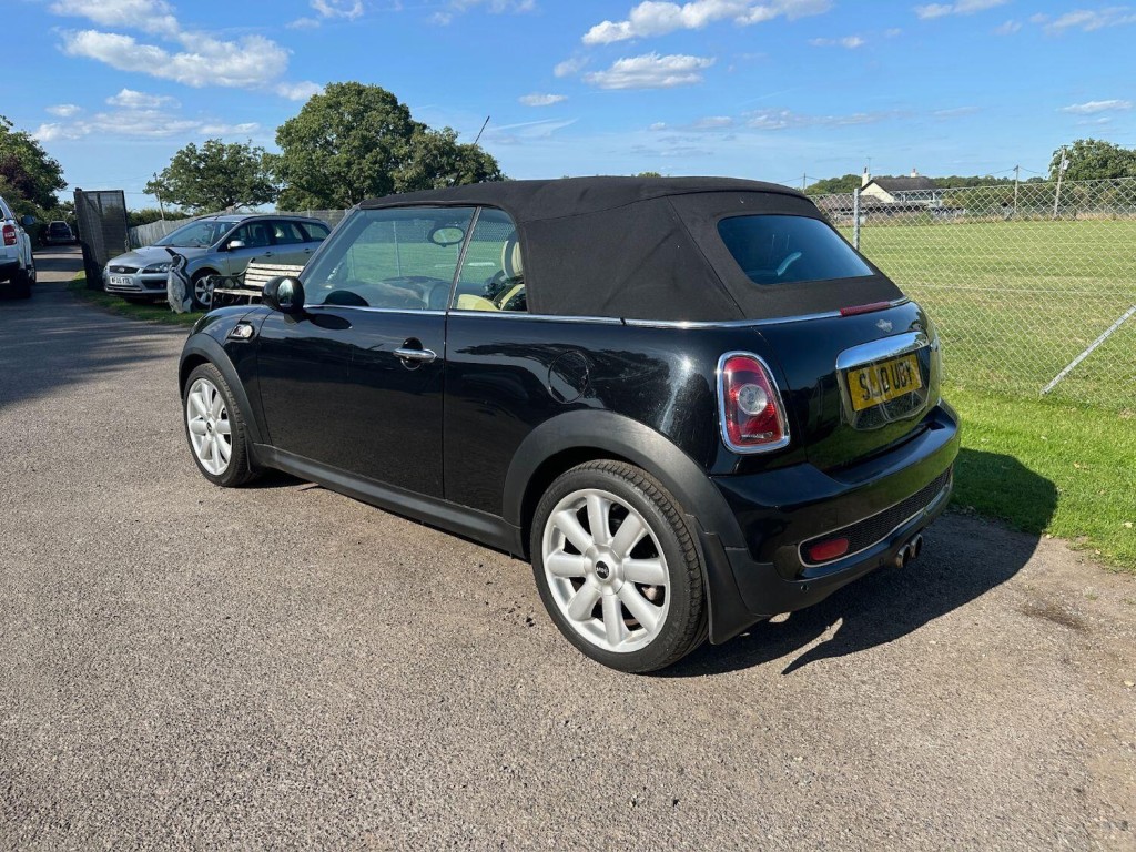 MINI HATCH COOPER 1.6 Cooper S Convertible 2010
