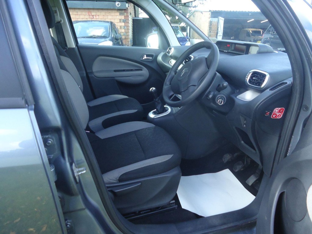 CITROEN C3 PICASSO 1.4 VTi 16V VTR+ 2011