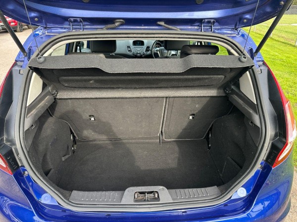 View FORD FIESTA 1.3 Zetec