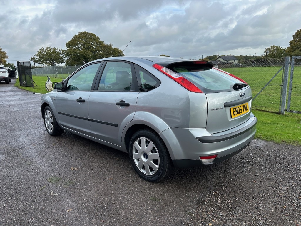FORD FOCUS 1.4 LX 2005